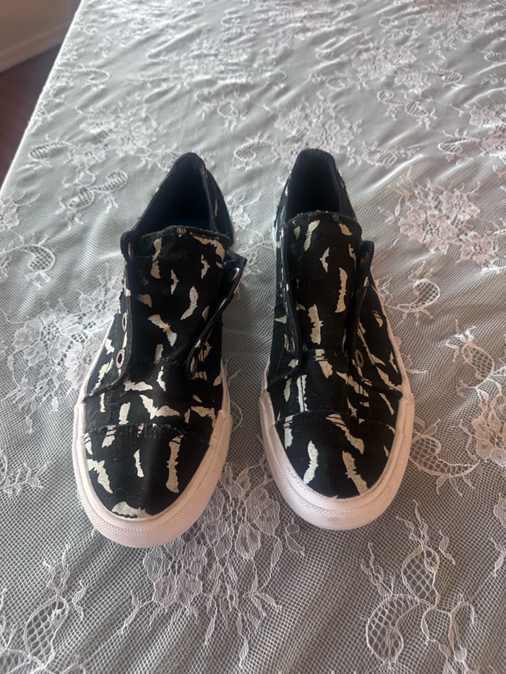 Blowfish Glow in the Dark Bat slip ons - Size 9